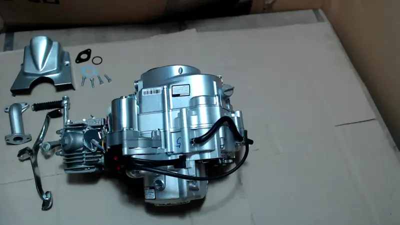 Двигун у зборі Delta/Alpha 90 см³, МКПП 147FMF-A, TZH