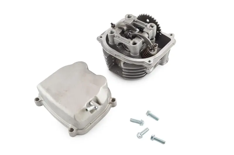Головка циліндра 4T GY6 150 у зборі з кришкою