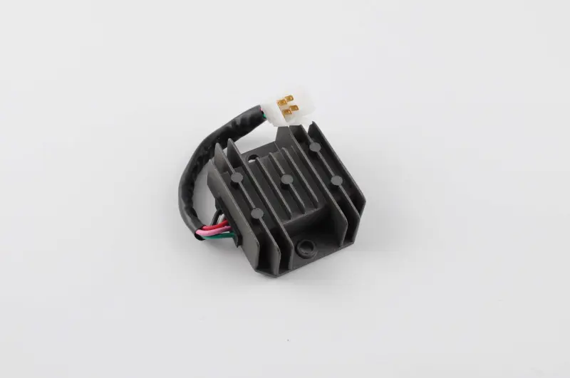 Реле-регулятор зарядки 4T GY6 125/150, 5 проводов