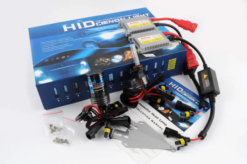 Комплект автомобільного ксенону H10 AC 6000K 35W Slim