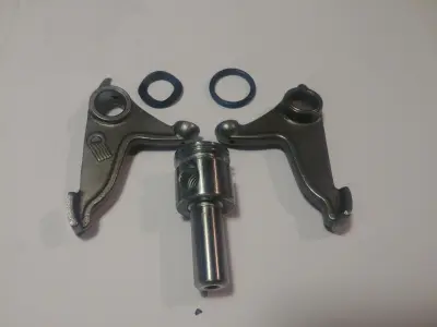 Комплект нижних коромысел клапанов с валом 4T CG125/200 JH mod. B