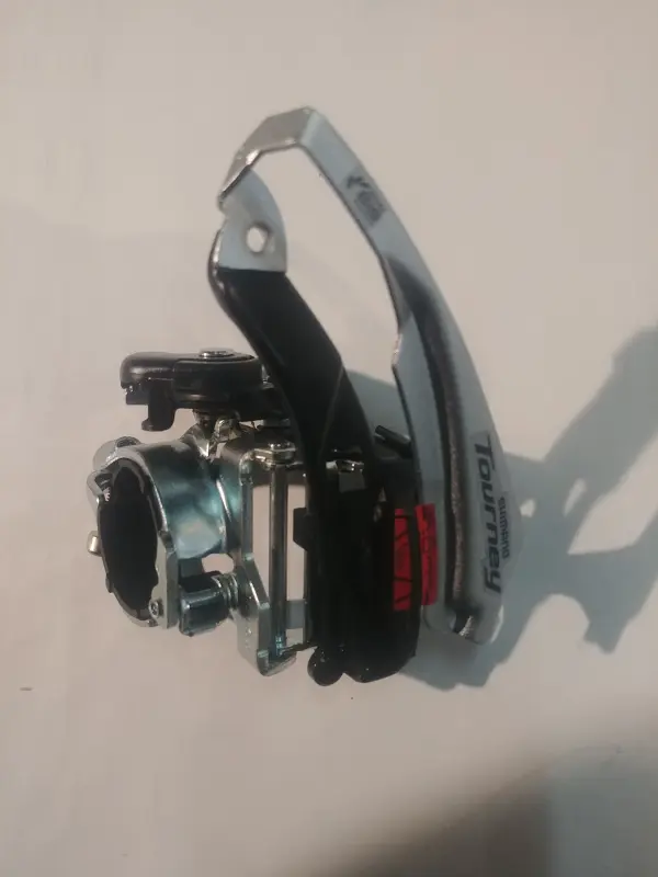Передній перемикач Shimano Tourney FD-TX50, 3×6/7 швидкостей