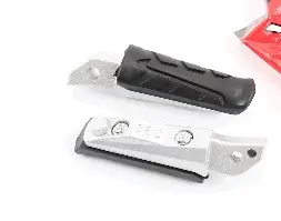 Подножки пассажирские KOMATCU для Viper V200 F2 / V250 F2, пара