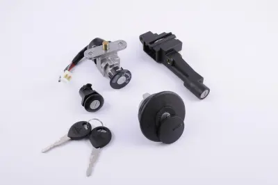 Комплект замков Yamaha JOG 3KJ: зажигание, бак и сиденье