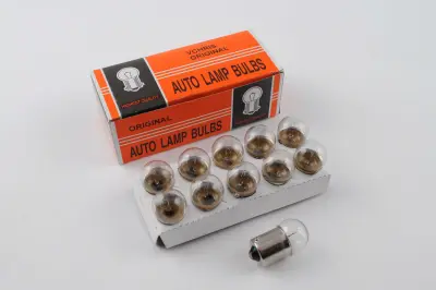 Лампа розжарювання G18 BA15s 12V 10W ORANGE BOX