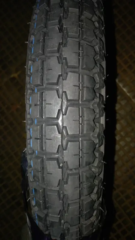 Мотошина SRC SV525 3.00-10 TT 4PR, камерная