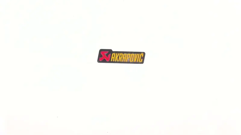 Наліпка на глушник із написом AKRAPOVIC 2,9×9,5 см, 118