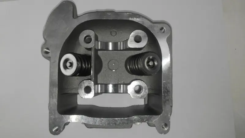 Головка циліндра 4T GY6 80 (Ø47), гола, з клапанами, VDK