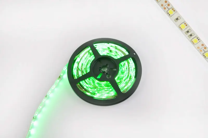 Світлодіодна стрічка SMD 5050 зелена IP65, 60 LED/м, 5 м