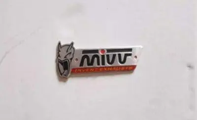 Емблема MIVV на глушник, 79×22 мм