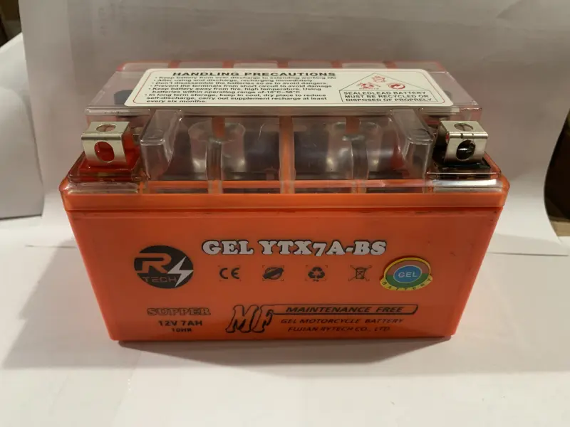Гелевий акумулятор RTECH YTX7A-BS 12 В 7 А·год (150×85×95 мм)