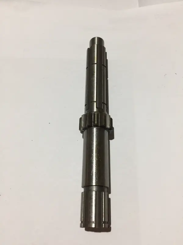 Вторичный вал коробки передач 4T CG150 ST