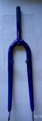 Вилка велосипедна жорстка 28" з кріпленням V-brake, синя YKX