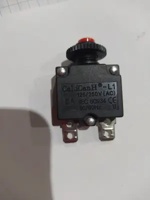 Автоматичний вимикач бензогенератора Calicanh-L1, 5 А, 125/250 В AC