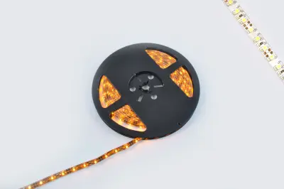 Светодиодная лента SMD 3528, желтая, влагостойкая, 60 LED/м, 5 м