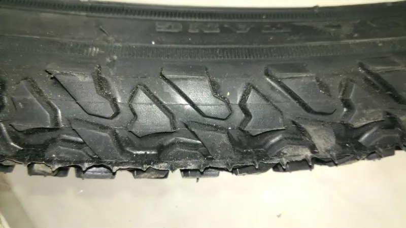 Велосипедна покришка ChaoYang H-462 28×1,75 (47-622), чорна