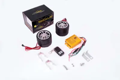 Мотоаудиосистема 2,5″ CZMP3005-4 с FM/MP3, сигнализацией и ПДУ, черная