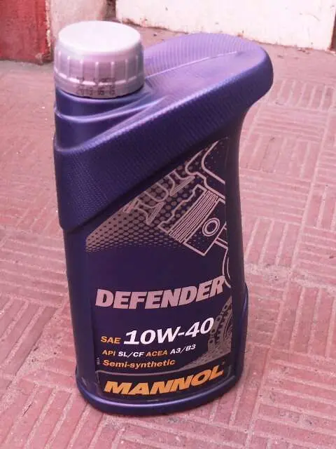 Моторное масло MANNOL Defender 10W-40, 1 л