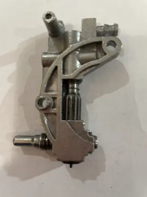 Маслонасос бензопили Goodluck GL 4500/5200 CANFLY