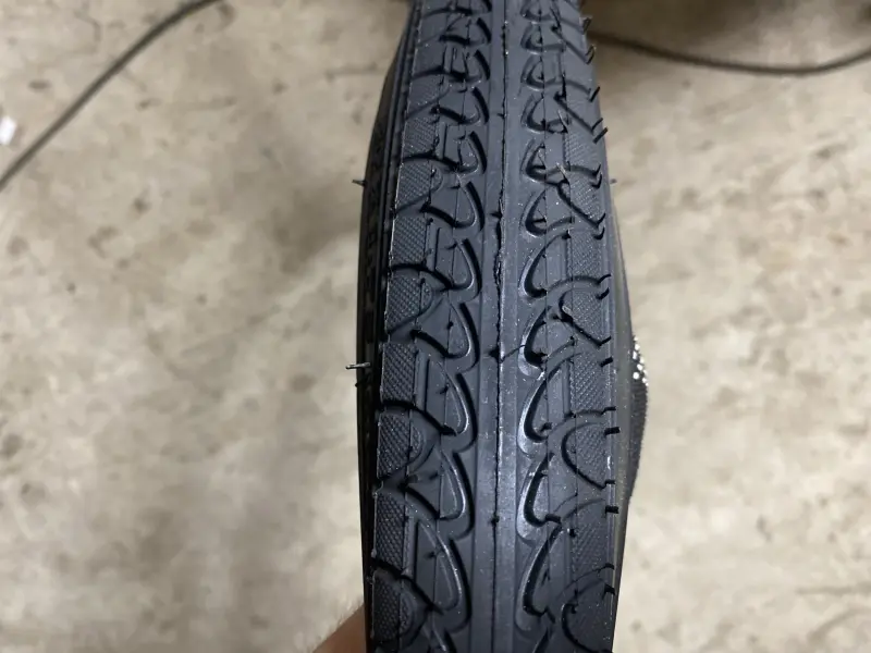 Велосипедная покрышка General 26 × 1,75 (47-559), полуслик, без камеры, 30% FM
