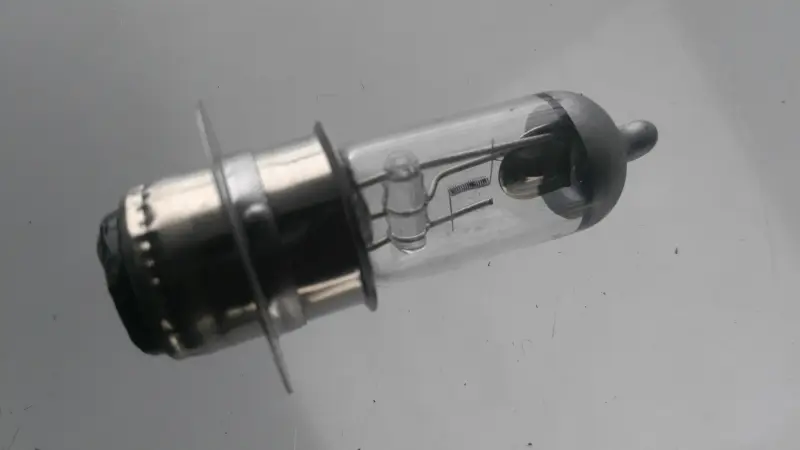 Лампа фари TAKAWA P15D-25-1 12V 18/18W, 1 вус