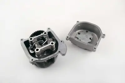 Головка циліндра 4T GY6 50 у зборі з кришкою JH mod:B