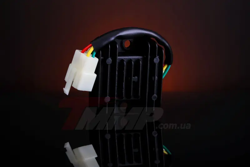 Реле-регулятор зарядки 4T GY6 125/150, 4 провода