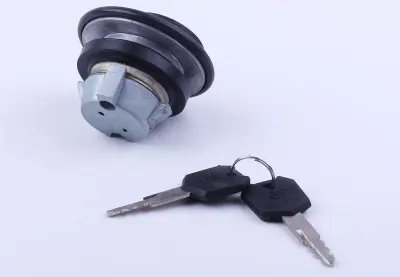 Кришка паливного бака із замком 4T GY6 50 RACE, 2 ключі