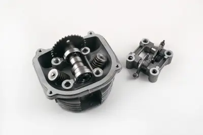 Головка циліндра в зборі 4T GY6 150 без кришки