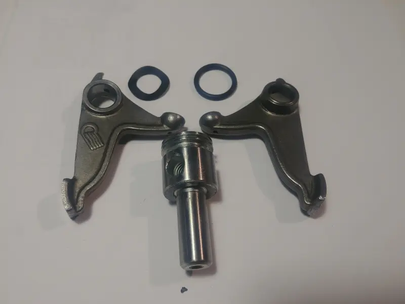 Комплект нижних коромысел клапанов с валом 4T CG125/200 JH mod. B
