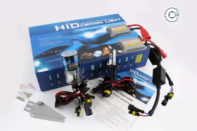 Комплект ксенона H4-2 AC 35 Вт 8000 К slim с галогенным дальним светом