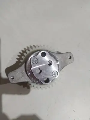Маслонасос 4T CG/CB 150/200, 37T, в корпусе ST