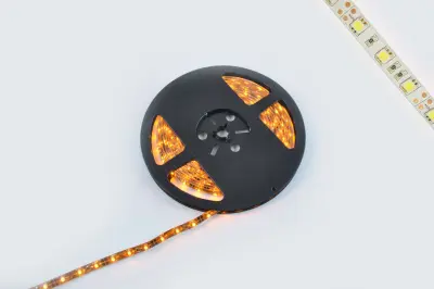 Світлодіодна стрічка SMD 5050 жовта, вологостійка, 60 LED/м, 5 м