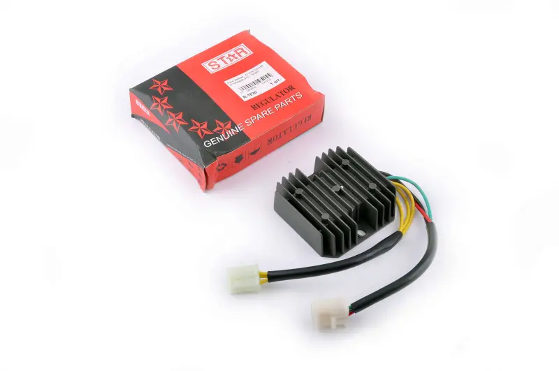Реле-регулятор зарядки STAR 4T GY6 125/150, 6 проводов 3+3