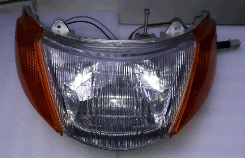 Фара в зборі для Suzuki Lets ST