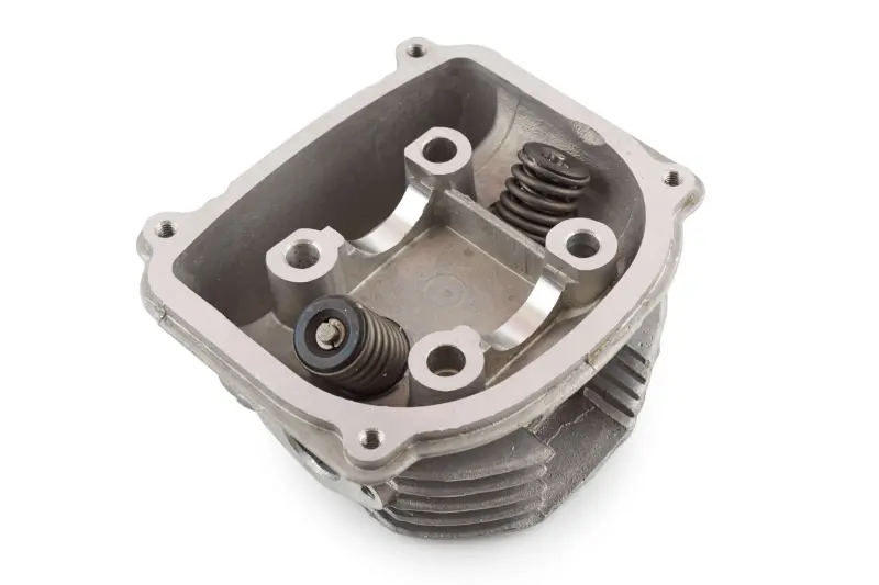 Головка цилиндра 4T GY6 125 с клапанами TM EVO