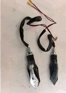 Світлодіодний покажчик повороту JS «Великий кристал», 8 LED, карбон