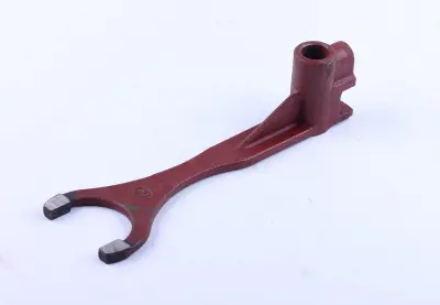 Вилка вспомогательная переключения передач КПП Xingtai 24B, Shifeng 244, Taishan 24 AMG