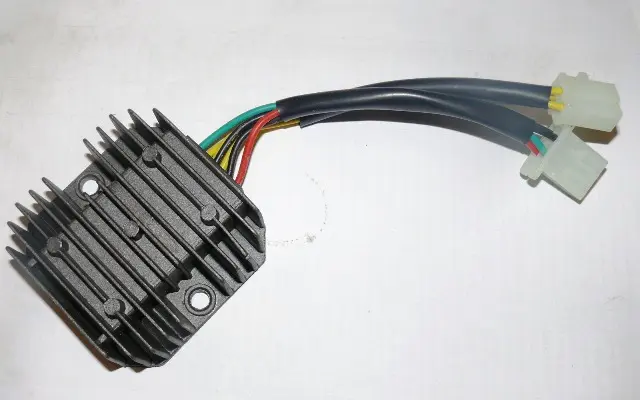 Реле заряджання 4T GY6 125/150, 6 проводів, OLN