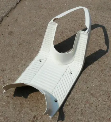 Пластик пола (полик) Yamaha MINT 1YU белый VDK