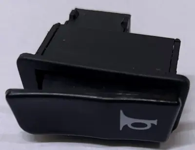 Кнопка звукового сигналу на кермо 4T GY6 50-150 VDK
