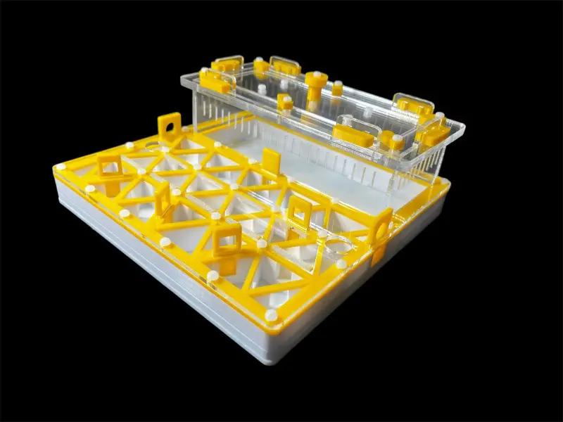 Муравьиная ферма ANTMART Trigon Yellow, вариант А, 200×200 мм